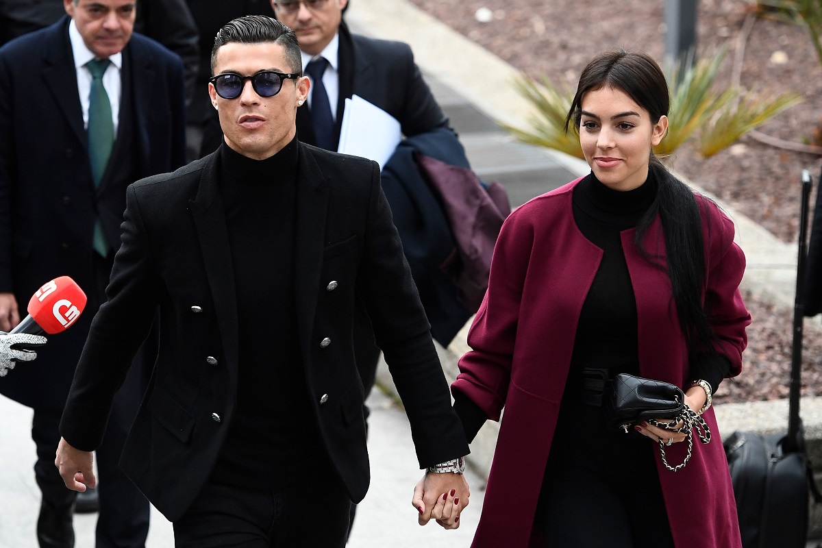 cristiano-ronaldo's-girlfriend-hints-that-her-second-pregnancy-was-unplanned