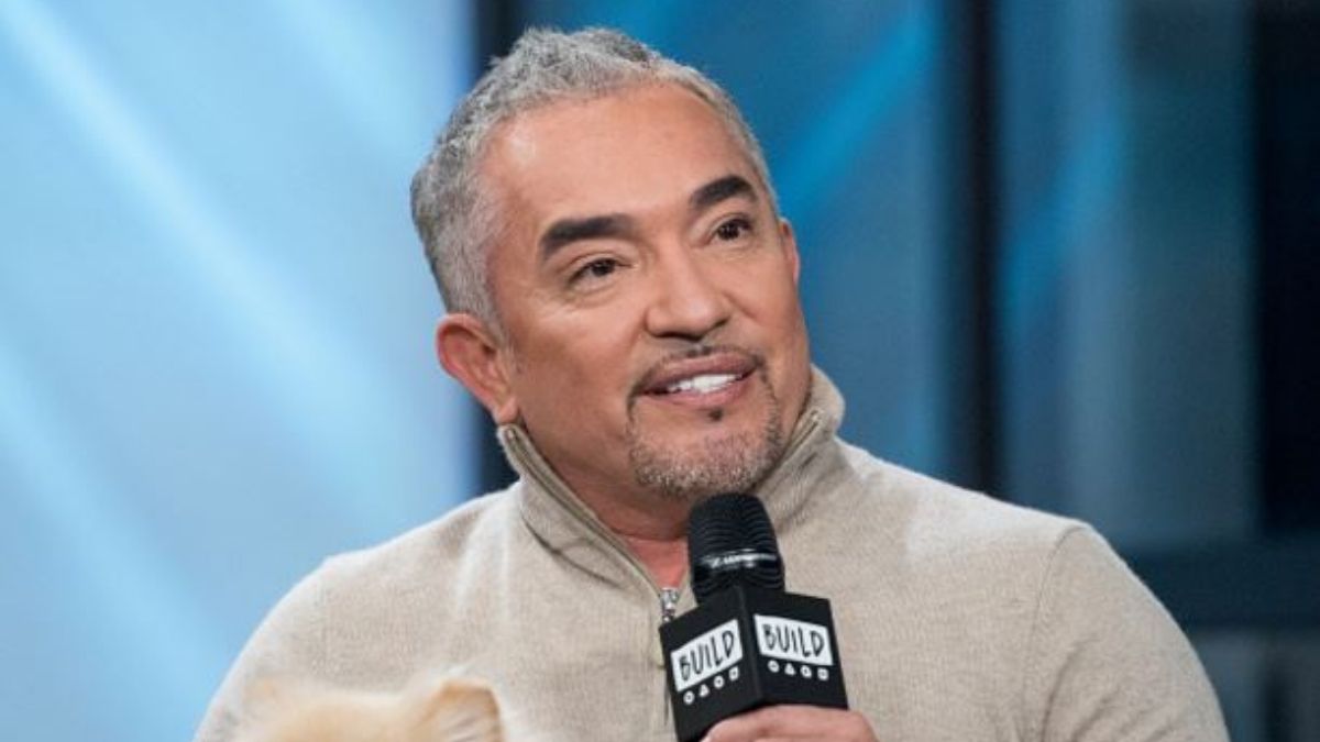 “the-dog-whisperer”-cesar-millan-put-a-mansion-in-encino-up-for-sale