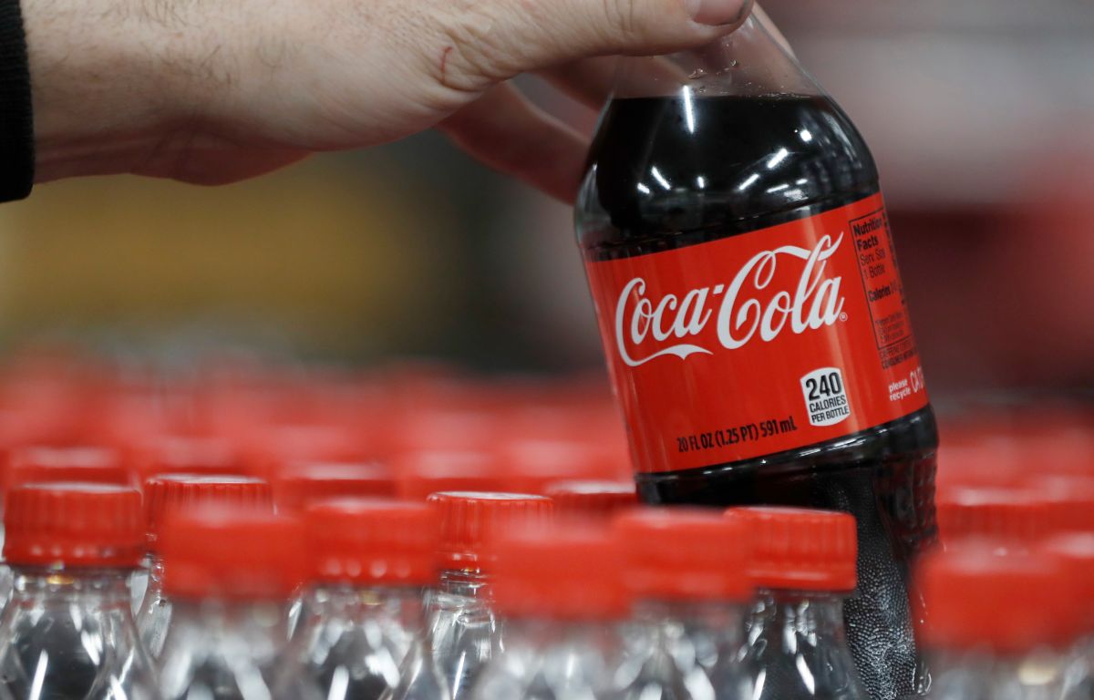 coca-cola,-pepsi-and-other-big-brands-ask-for-a-global-pact-to-avoid-plastic-pollution