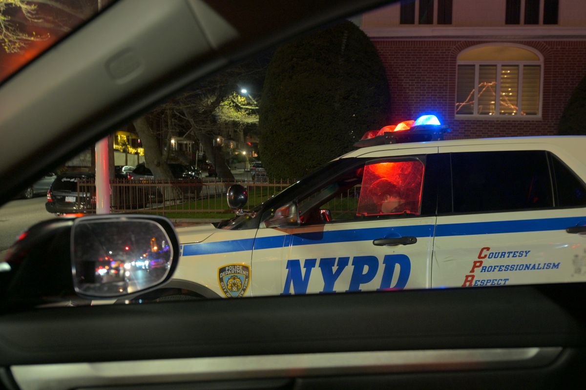 14-year-old-teenager-was-shot-in-a-brooklyn-mall