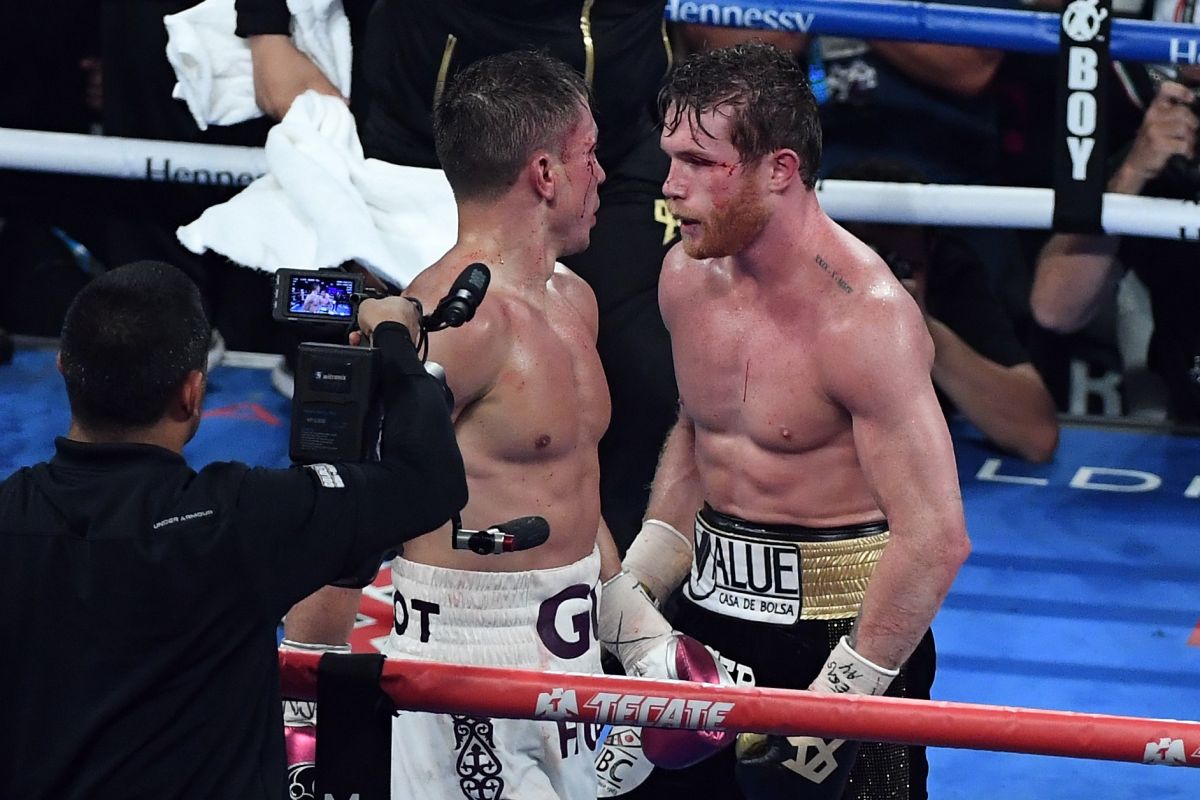 they-assure-that-canelo-alvarez-would-already-have-fights-by-2022-and-one-of-them-would-be-the-third-part-against-gennady-golovkin