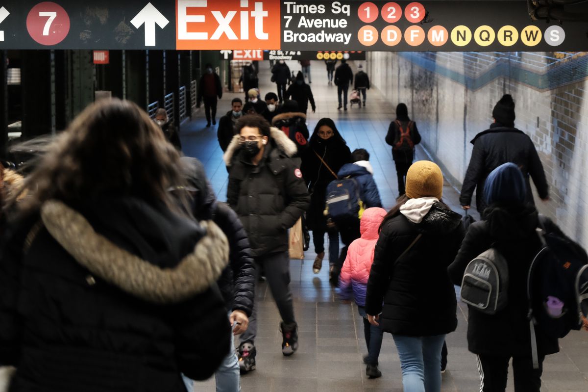 the-nyc-subway-registers-a-double-increase:-in-the-number-of-passengers-and-crime