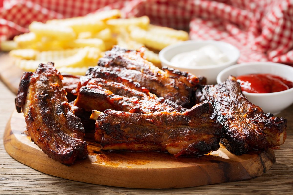 5-chicken-wing-and-rib-recipes-to-enjoy-during-the-super-bowl