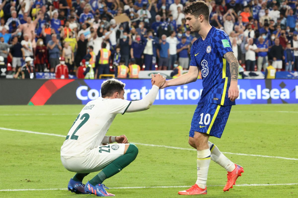 historic:-christian-pulisic-becomes-the-first-american-to-become-world-champion