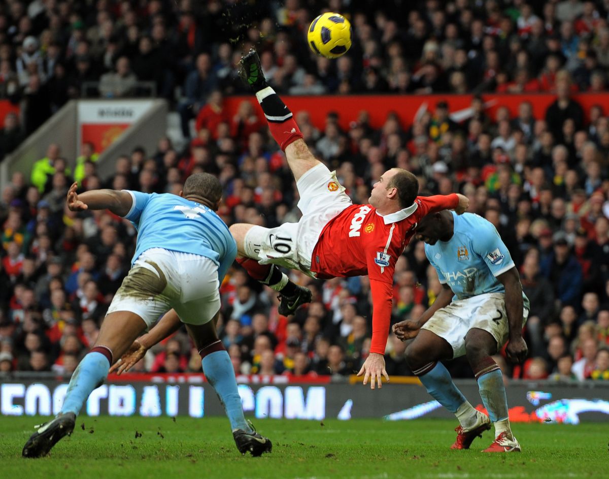 the-best-goal-in-the-history-of-manchester-united?-11-years-have-passed-since-wayne-rooney's-chilean-against-manchester-city-[video]