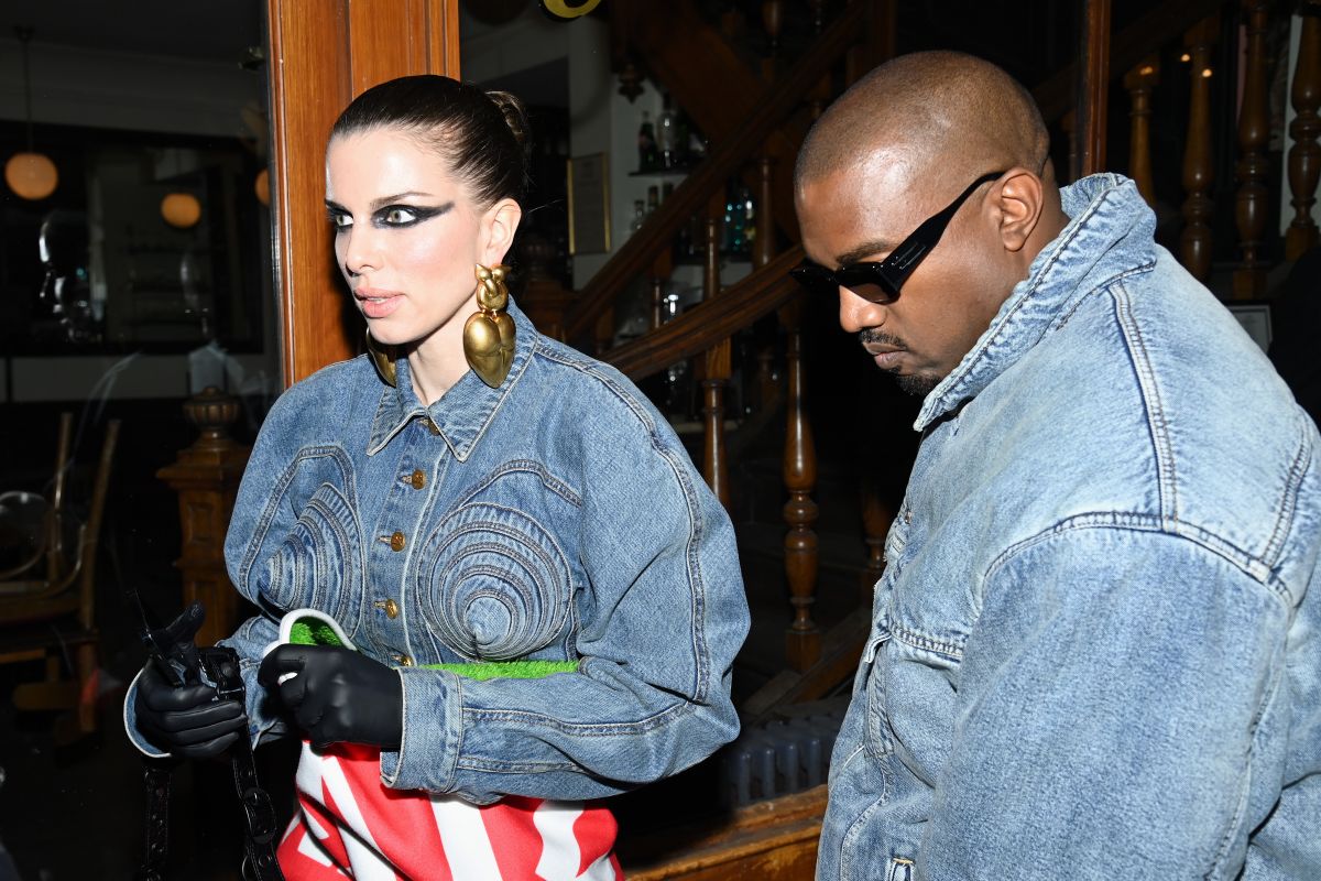 they-assure-that-kanye-west-ended-with-julia-fox-because-he-does-not-surpass-kim-kardashian