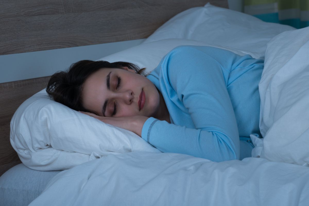 how-your-brain-protects-you-while-you-sleep