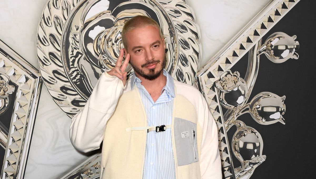 j-balvin-dedicates-a-sensitive-birthday-message-to-his-mother,-who-is-fighting-against-covid