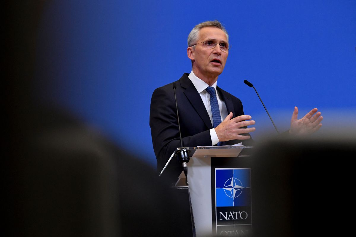 nato-assures-that-putting-russian-nuclear-forces-on-alert-is-part-of-putin's-“dangerous-rhetoric”