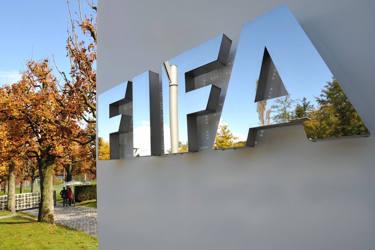 official:-fifa-and-uefa-suspend-the-russian-national-team-and-all-its-clubs