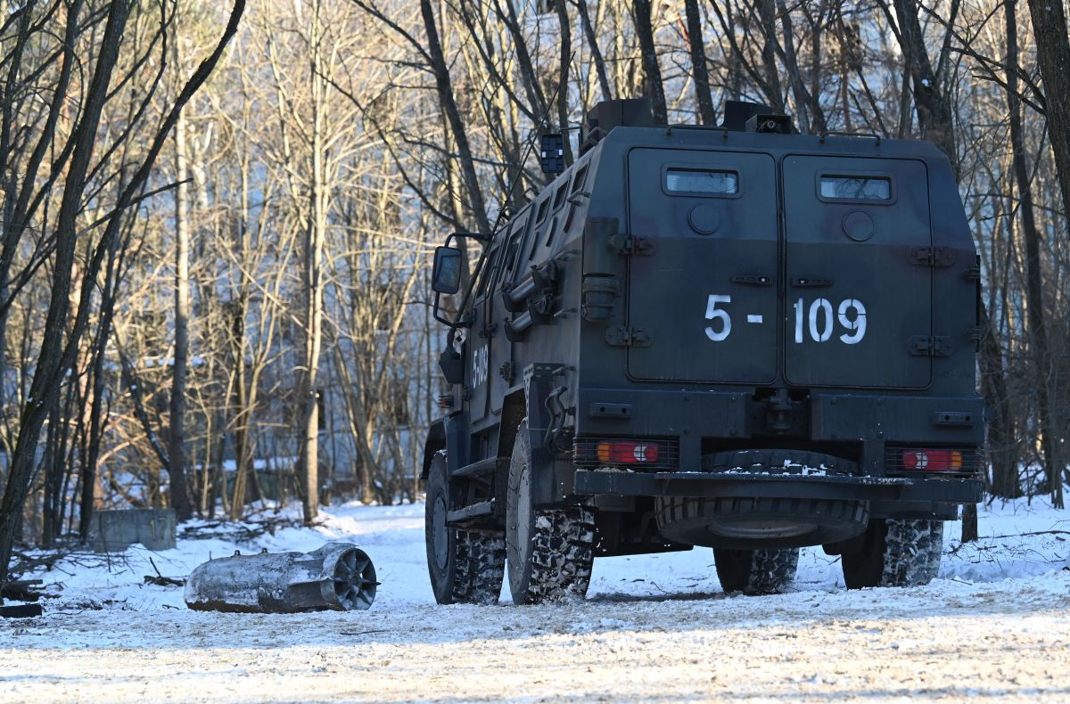 radiation-spike-at-chernobyl-could-be-due-to-russian-tanks-disturbing-dust