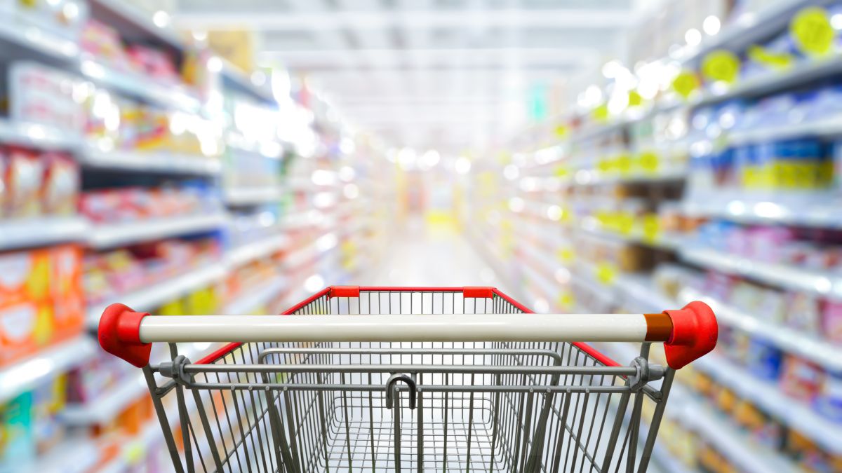 parents-in-brazil-forget-their-4-month-old-baby-in-a-supermarket-cart