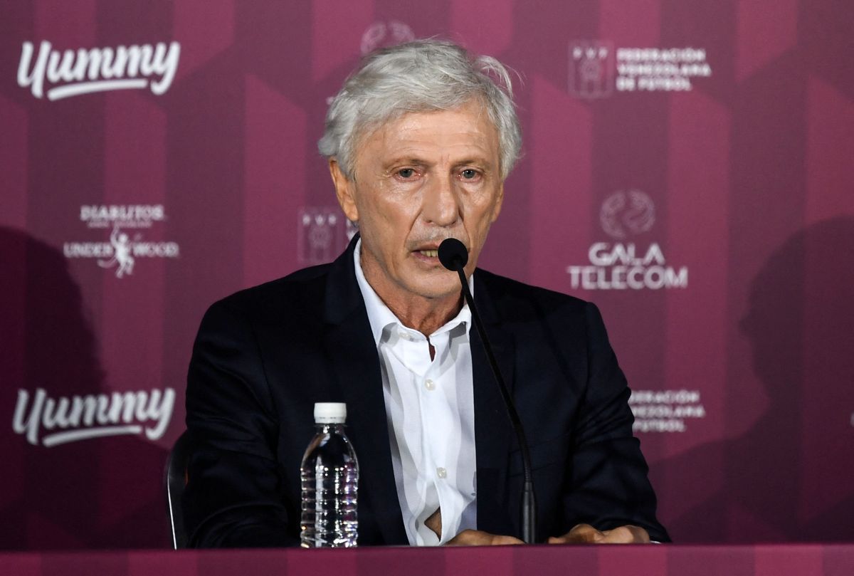 pekerman-acknowledged-that-venezuela-had-“a-little-nervousness”-and-asked-the-fans-for-patience-￼