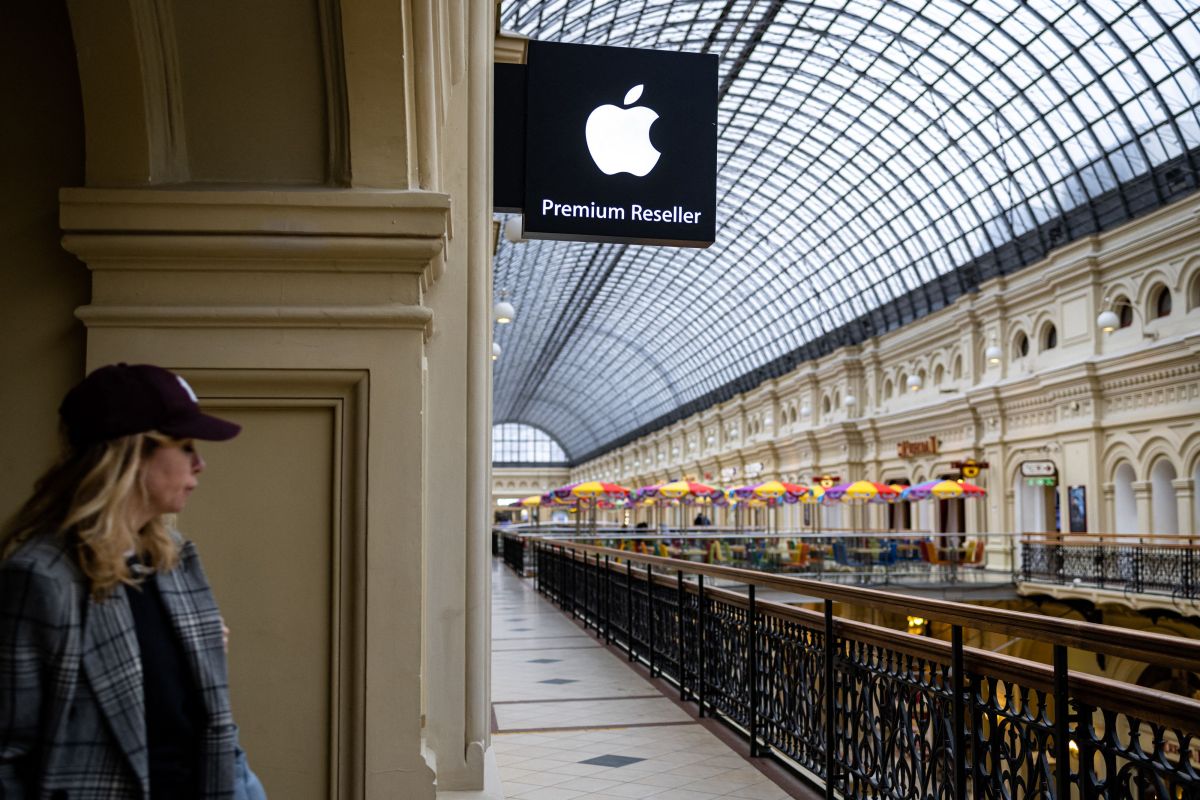 apple-suspends-the-sale-of-its-products-in-russia;-in-the-online-store-they-appear-as-“not-available”