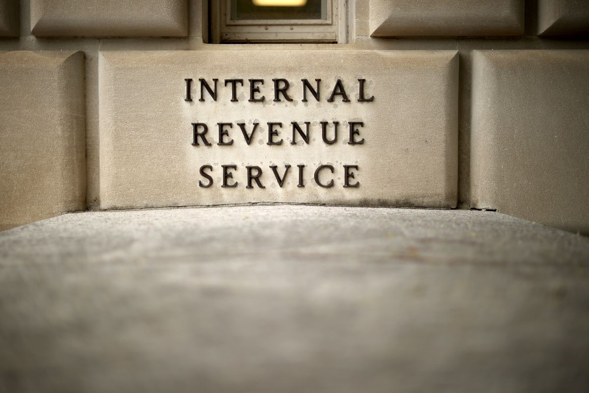 irs-reminds-taxpayers-to-report-informal-income,-virtual-currency-transactions,-and-foreign-source-income-and-assets