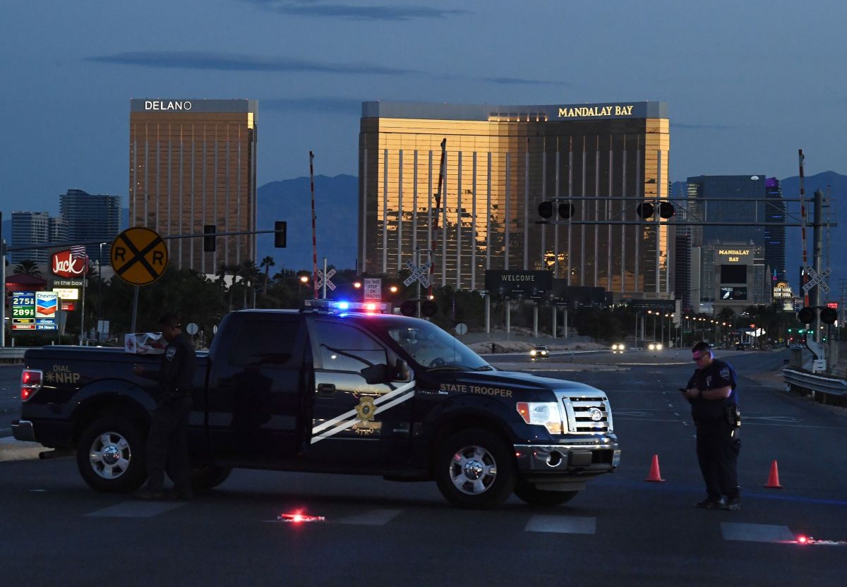 they-are-looking-for-an-18-year-old-woman-who-was-kidnapped-by-a-homeless-man-in-the-parking-lot-of-a-nevada-walmart