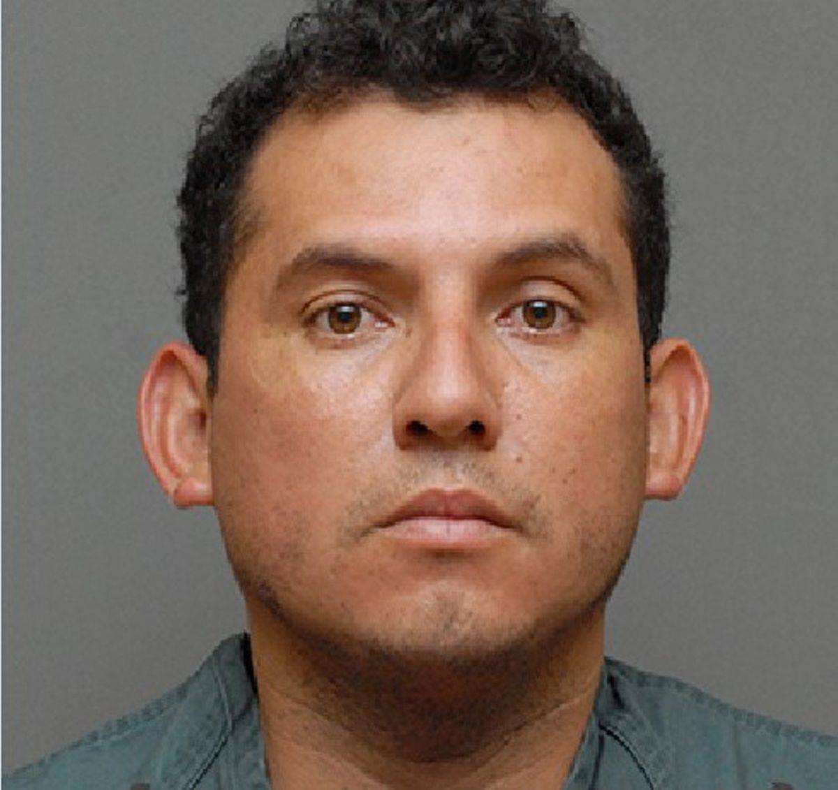 hispanic-man-stabbed-his-girlfriend-to-death-in-front-of-his-little-girl-in-new-york