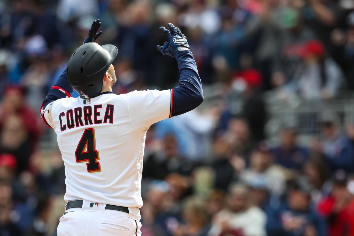 it-premiered-in-minnesota:-puerto-rican-carlos-correa-hit-his-first-home-run-with-the-twins-and-sent-it-to-the-third-floor-of-target-field-[video]