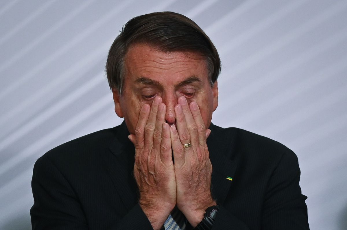 president-of-brazil-went-to-a-football-match-in-sao-paulo-and-the-party-ended-with-16-detainees-and-several-injured