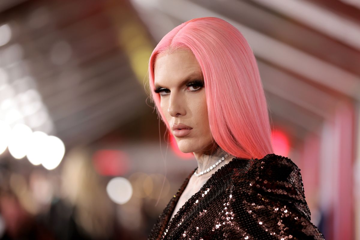 jeffree-star-is-still-looking-for-a-buyer-for-his-hidden-hills-mansion