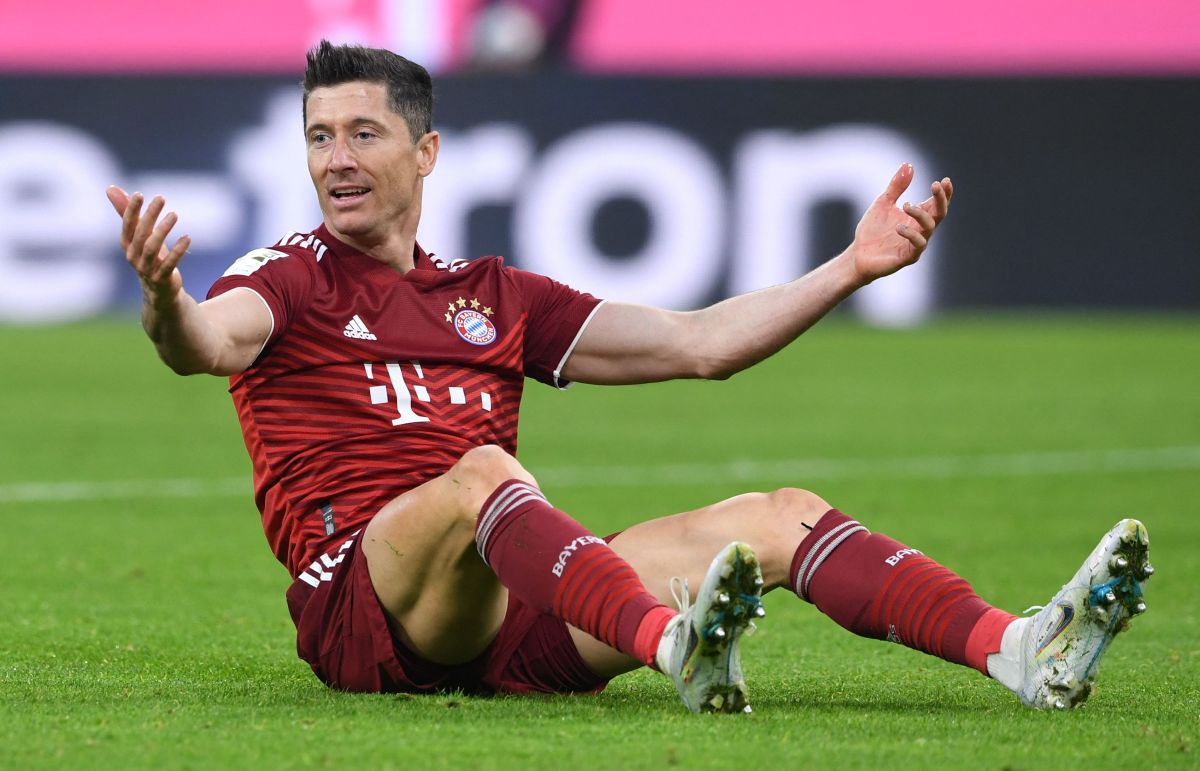 bayern-munich-puts-a-stop-to-barcelona-and-reminds-lewandowski-that-he-still-has-a-year-on-his-contract