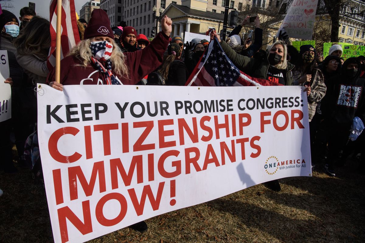 immigrant-workers-will-hold-some-40-activities-across-the-us-this-weekend-to-demand-approval-of-immigration-reform