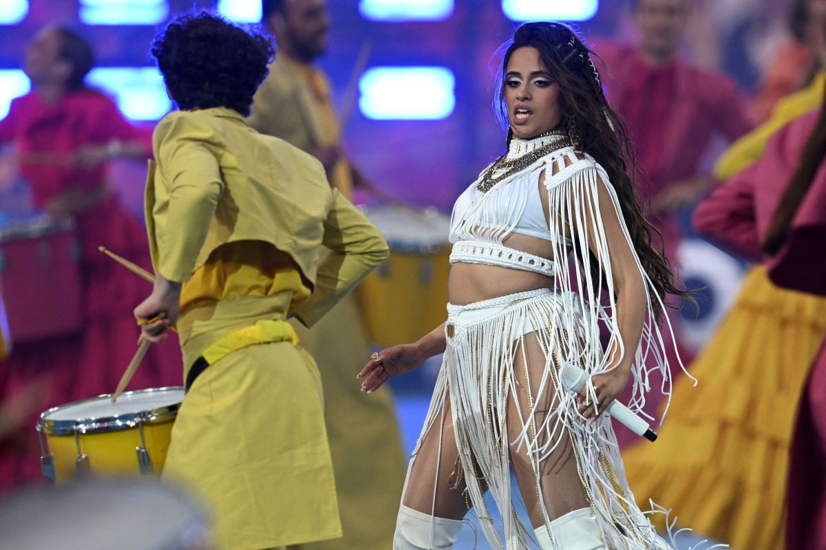 camila-cabello-explodes-and-calls-the-fans-of-real-madrid-and-liverpool-rude