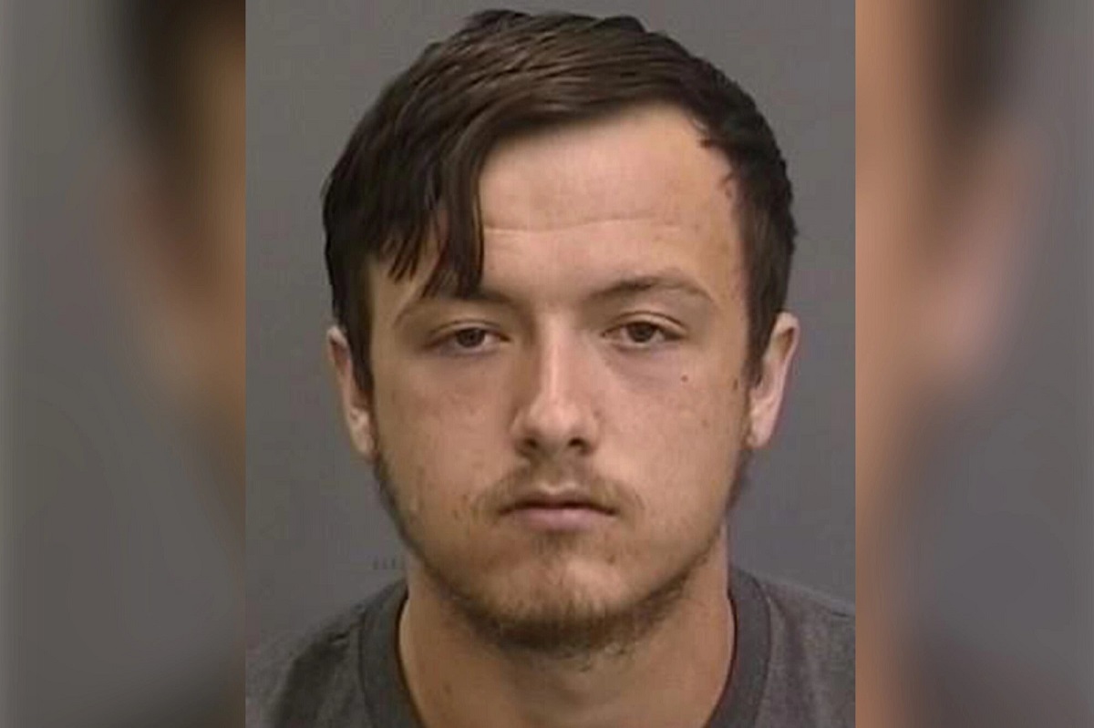 florida-man-charged-with-threatening-to-go-to-'nearest-school'-with-guns,-police-say