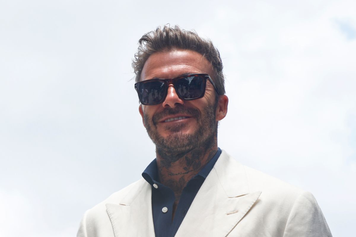 david-beckham-in-trouble-for-supporting-a-gay-footballer-and-promoting-the-qatar-2022-world-cup