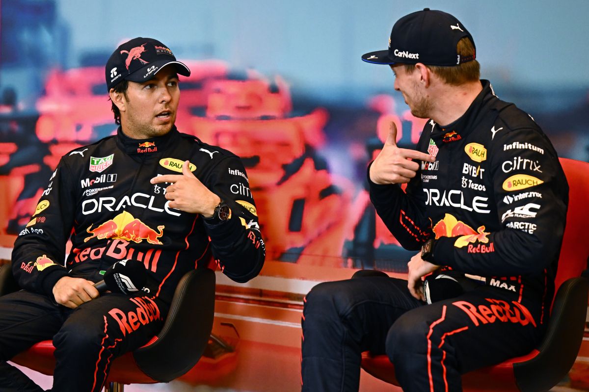 piece-of-paper!-government-of-mexico-congratulated-checo-perez-with-a-photo-of…-max-verstappen