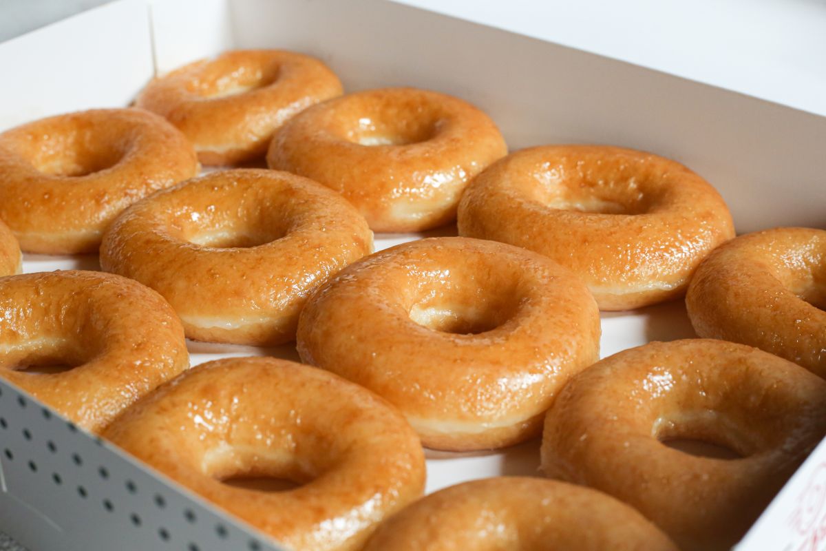 krispy-kreme-is-giving-away-free-donuts-to-celebrate-national-donut-day-on-friday