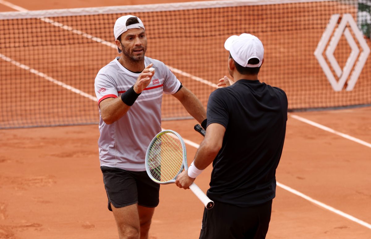 historic:-salvadoran-tennis-player-qualified-for-the-doubles-final-at-roland-garros-(video)