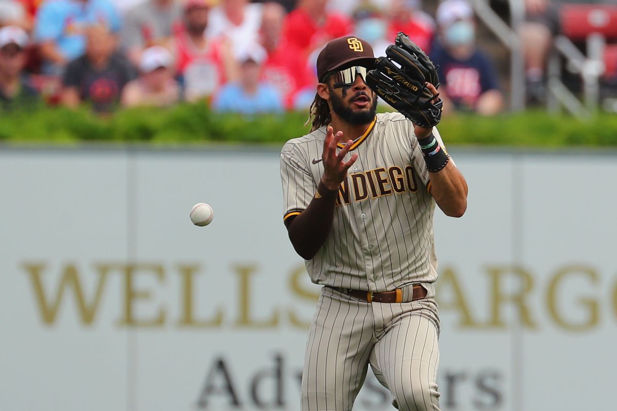 san-diego-padres-give-'green-light'-to-fernando-tatis-jr.-to-intensify-his-defensive-workouts