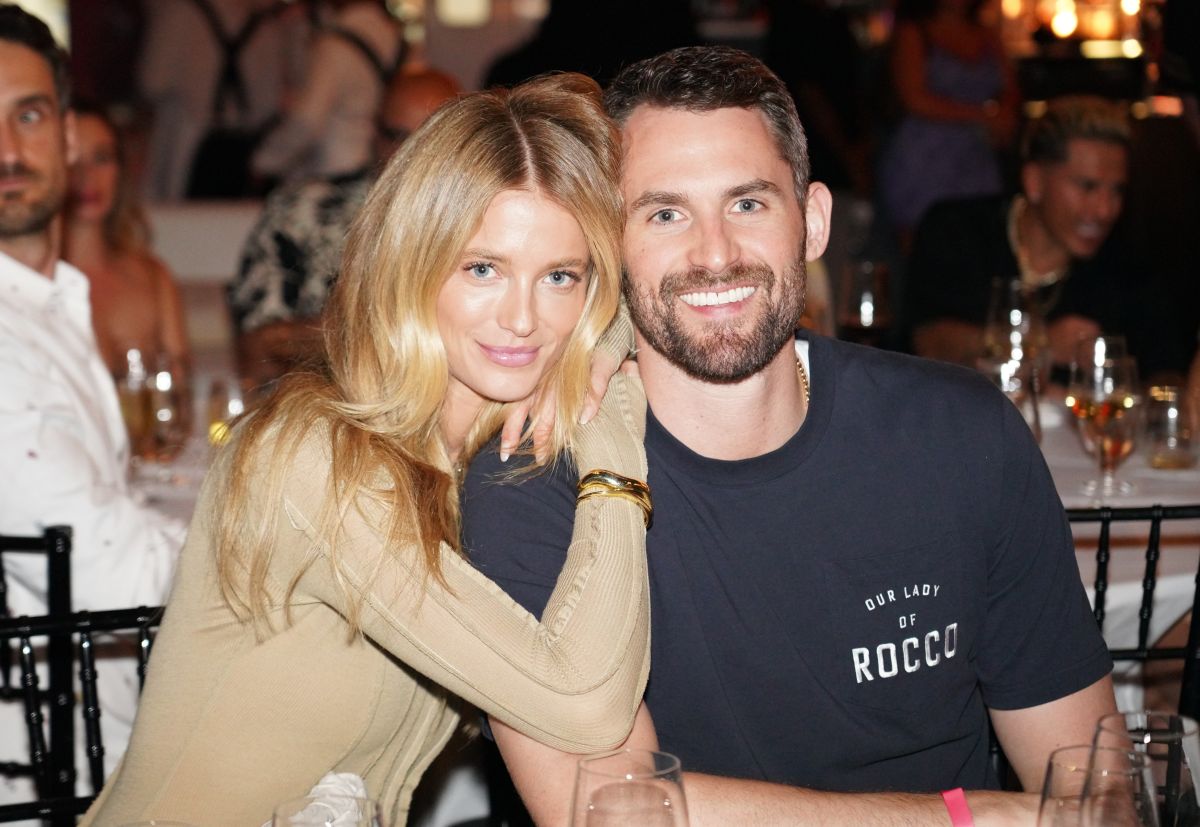 discover-the-place-in-new-york-where-kevin-love-and-kate-bock-got-married