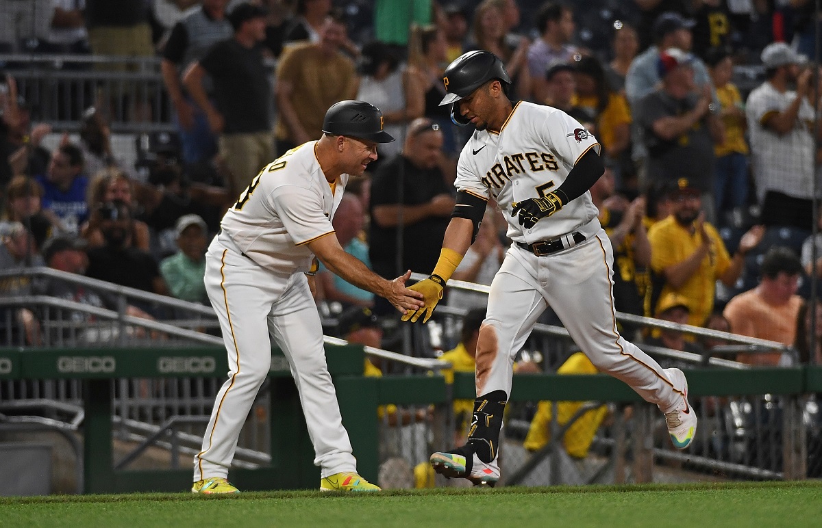 puerto-rican-michael-perez-hit-three-home-runs-in-the-same-game-and-matched-roberto-clemente's-record-[video]