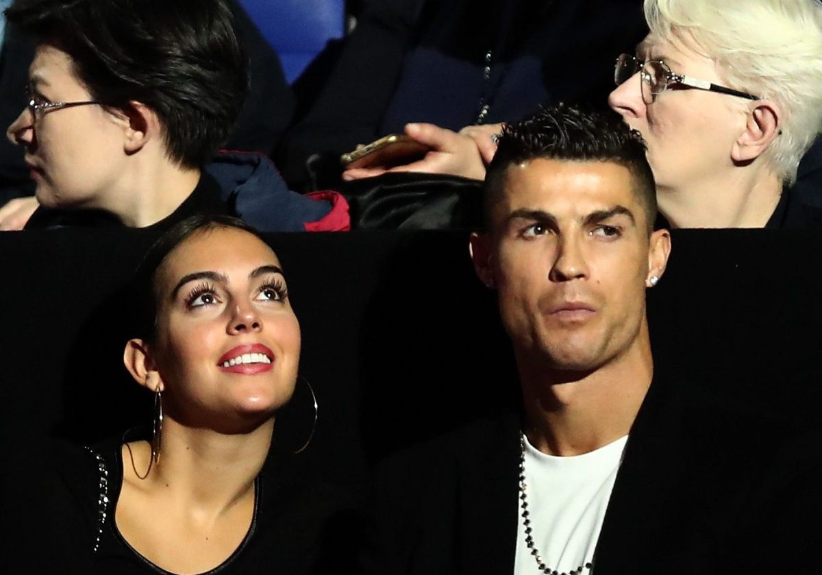 cristiano-ronaldo-misses-his-first-training-session-while-showing-off-a-luxurious-yacht-with-georgina-rodriguez