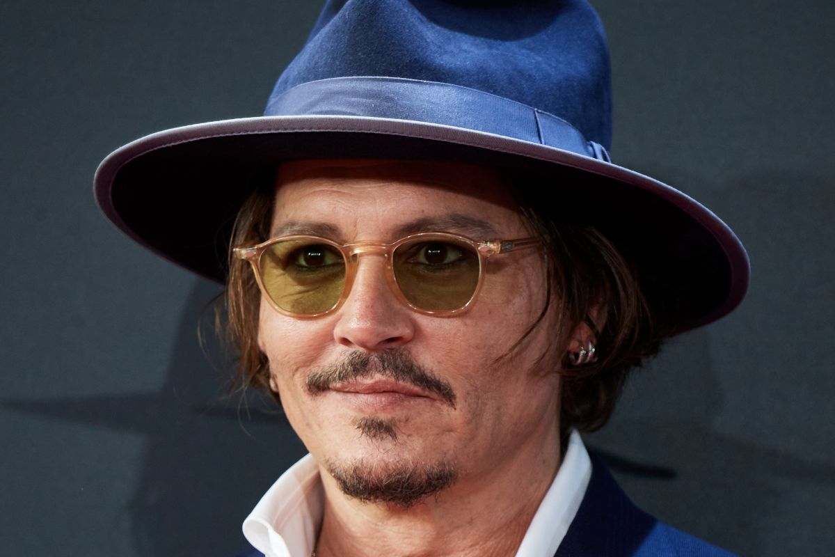 johnny-depp-earned-more-than-$3-million-euros-in-a-few-hours-from-the-sale-of-his-art-collection