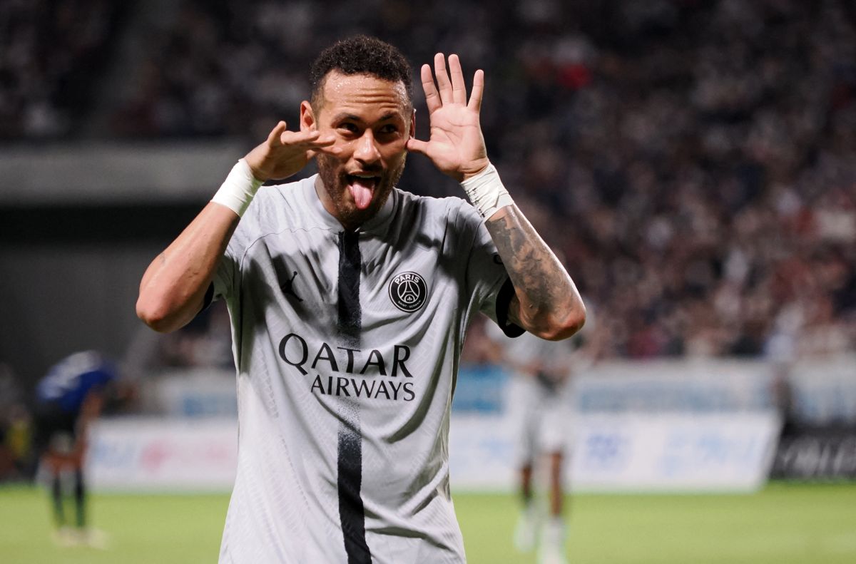 psg's-new-coach-used-neymar-as-an-example-of-professionalism