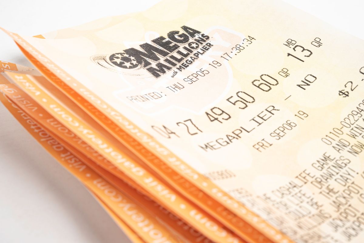 mega-millions-winner-could-pay-$225.9-million-in-taxes-alone