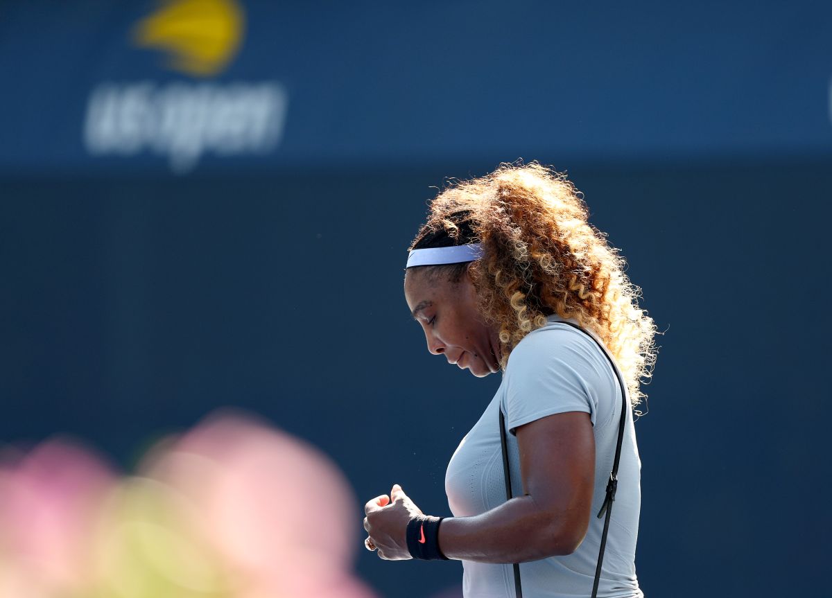 they-revealed-diamond-encrusted-shoes-that-serena-williams-will-wear-at-the-us-open,-the-last-grand-slam-of-her-career-[photo]