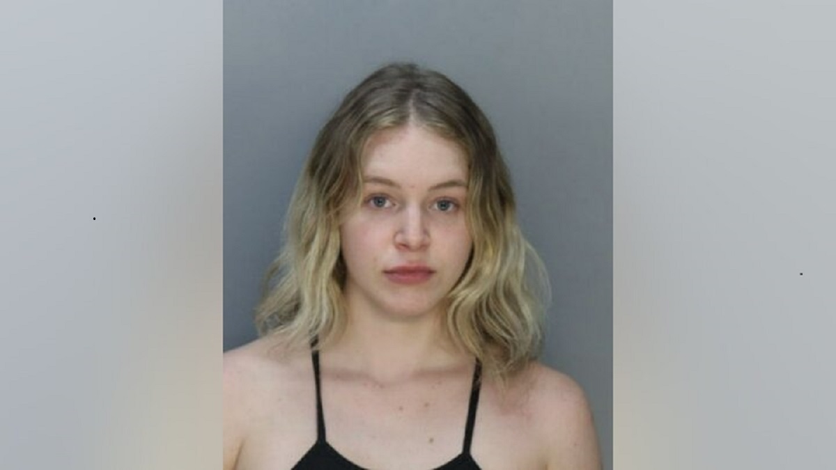 onlyfans-model-with-over-2-million-followers-pleads-not-guilty-to-stabbing-boyfriend-in-miami-apartment