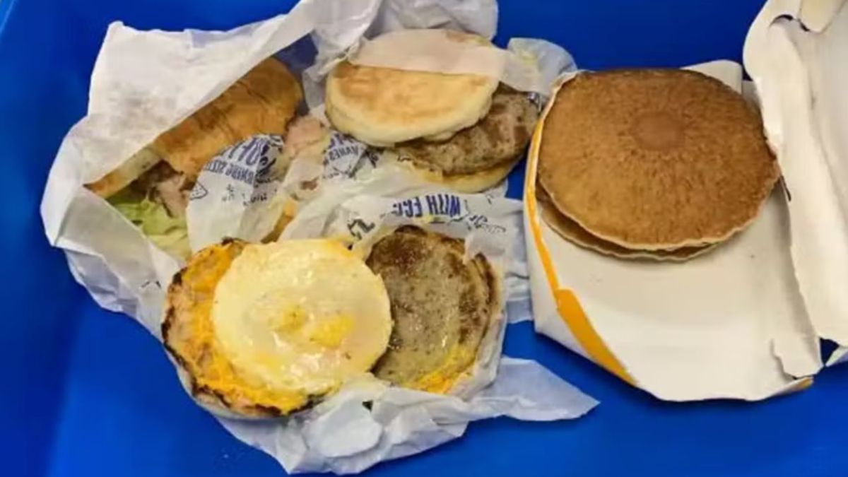 traveler-fined-over-$1,800-after-trying-to-smuggle-two-mcmuffins-into-australia