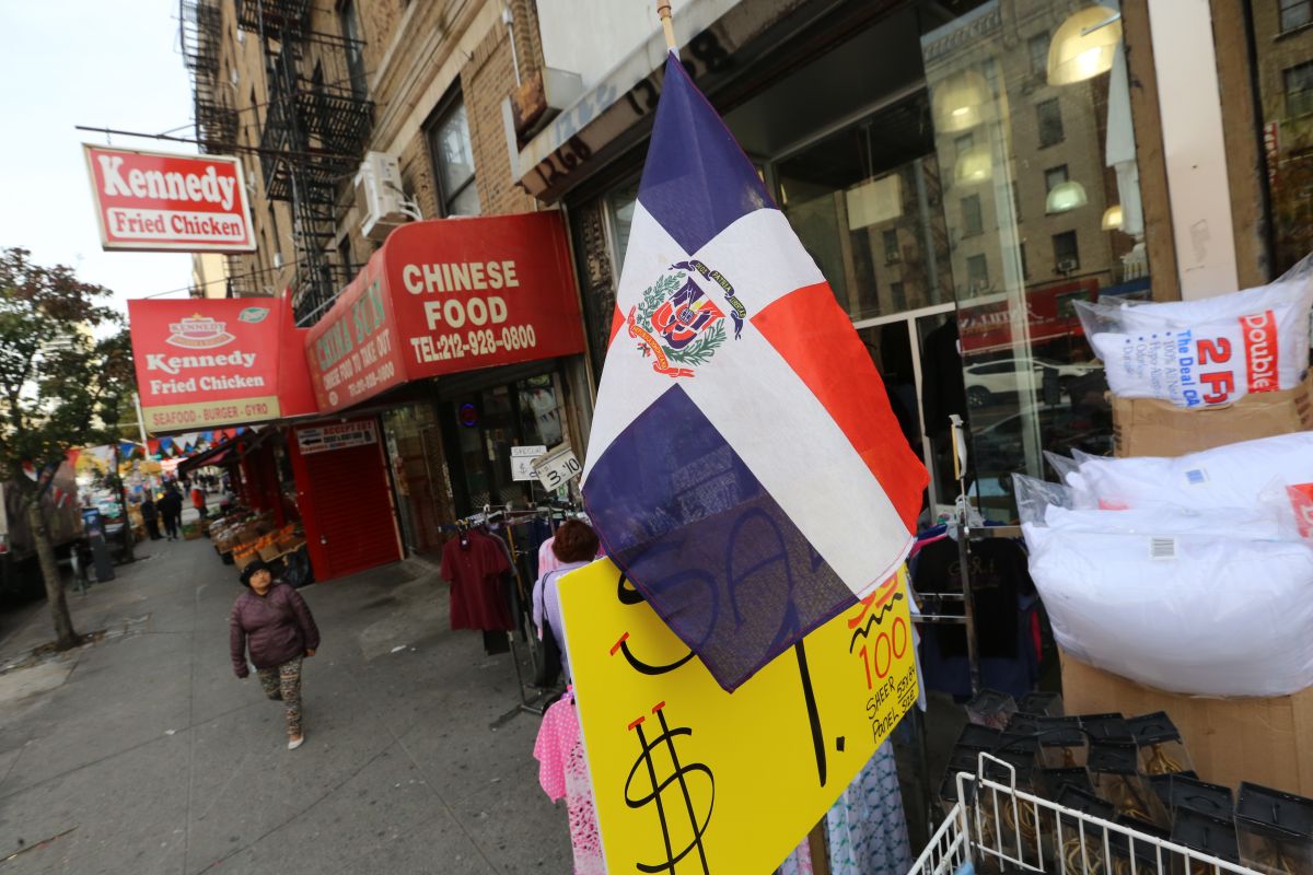 confusion-over-shooting-during-dominican-parade-in-the-bronx-inaugurated-by-mayor-adams-of-new-york