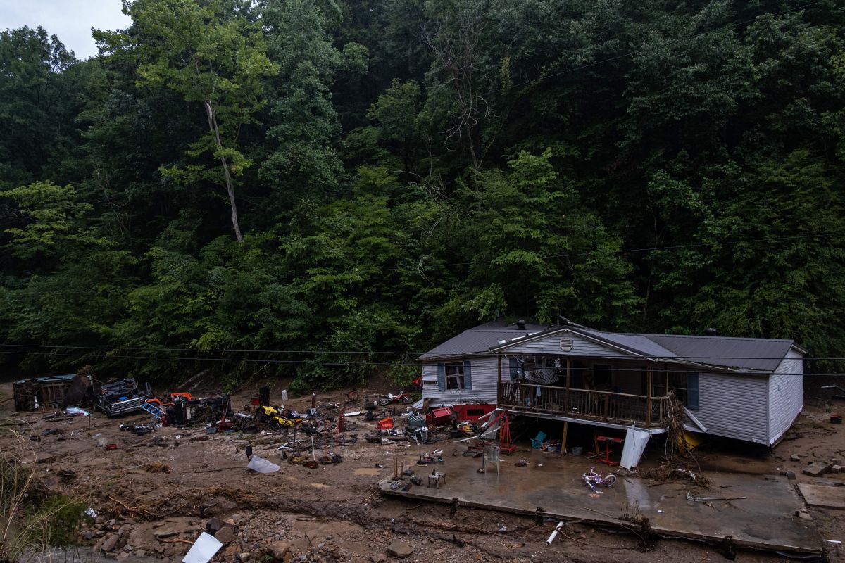 rains-in-kentucky:-flooding-has-raised-the-death-toll-to-37