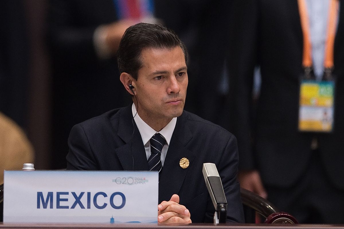 mexican-prosecutor-investigates-former-president-enrique-pena-nieto