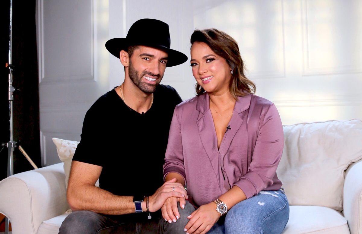 adamari-lopez-hopes-that-toni-costa-keeps-his-promise-if-he-wins-'lcdlf2'