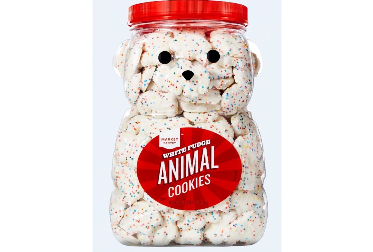 target-recalls-white-fudge-animal-crackers-for-containing-metal-wire