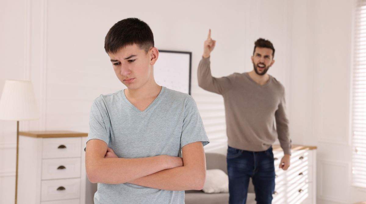 father-criticized-for-exposing-his-15-year-old-son-after-impregnating-his-14-year-old-girlfriend