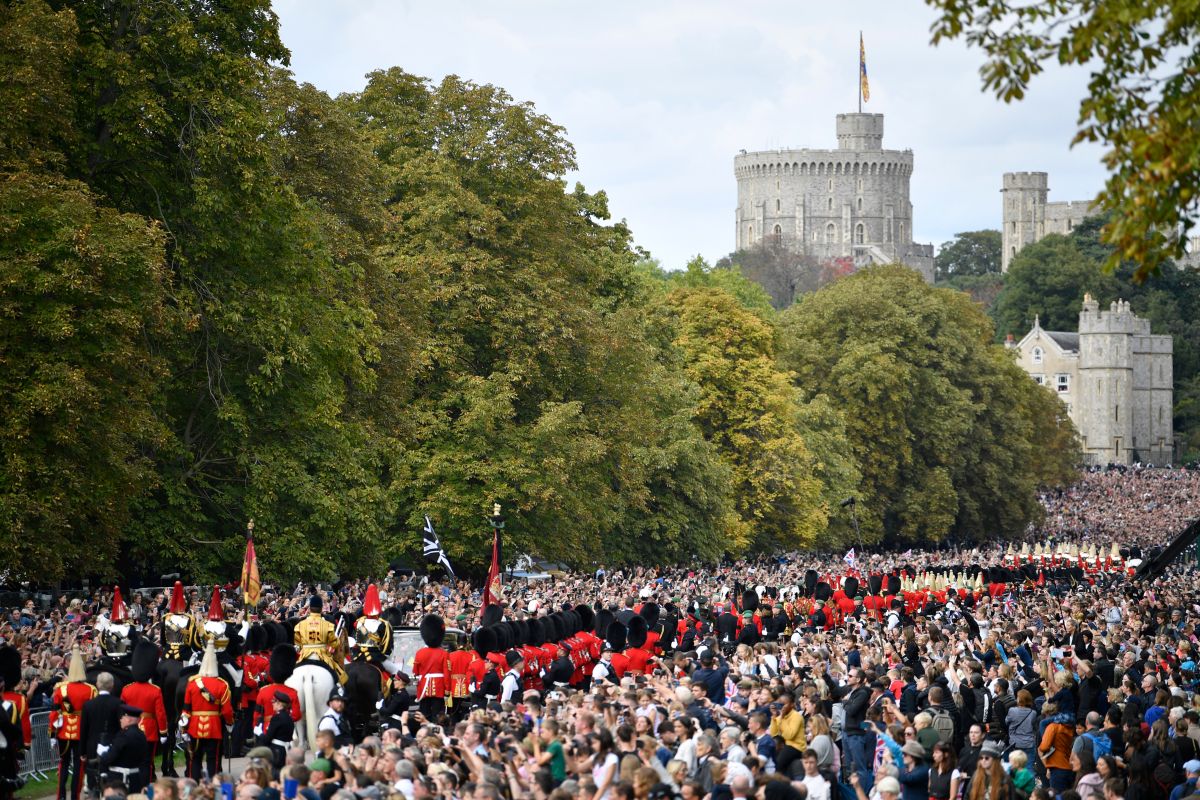 queen-elizabeth-ii's-funeral-was-the-ideal-time-to-bomb-uk:-russian-state-tv