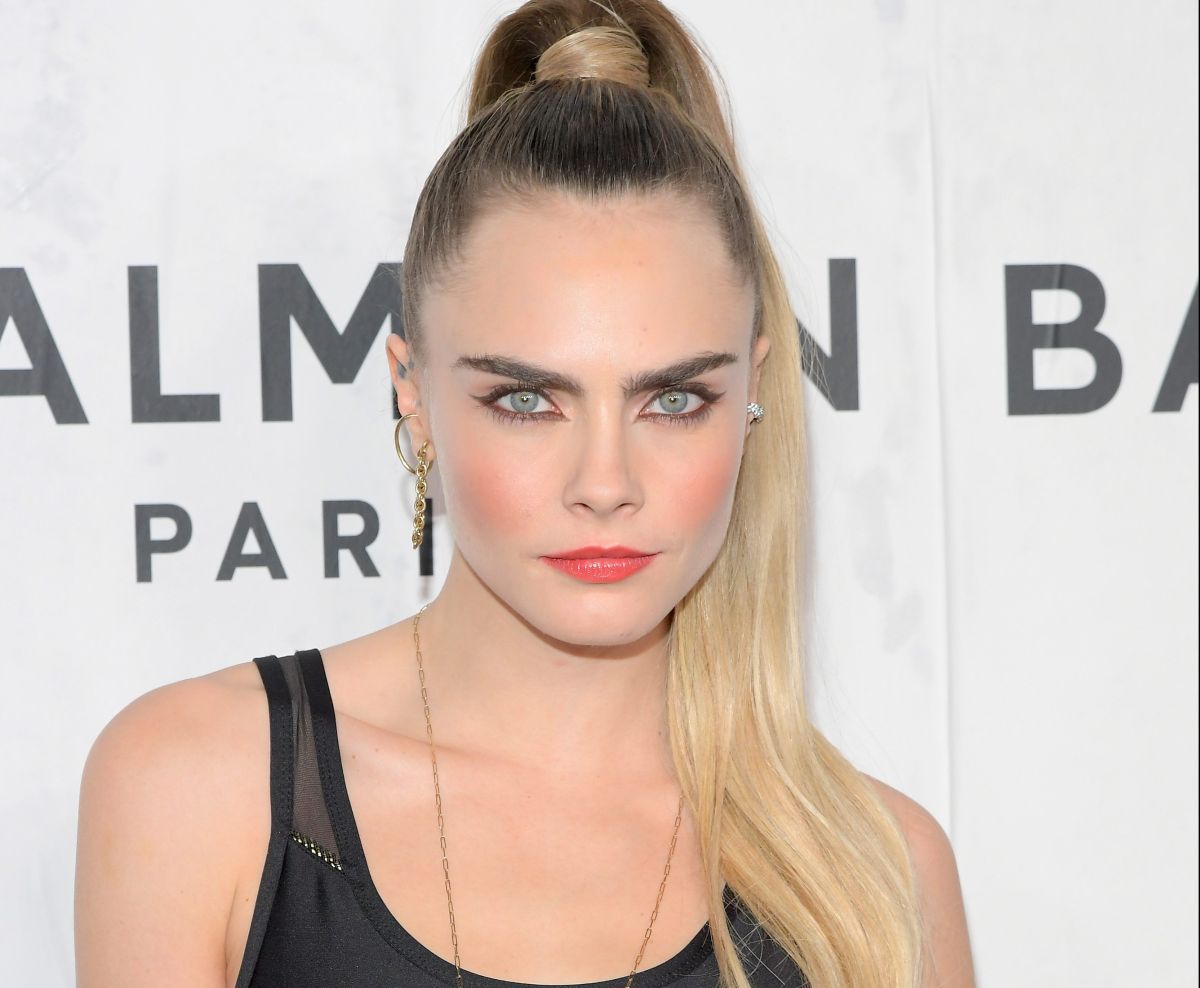 cara-delevingne-reappears-radiant-in-paris-after-concerns-about-her-health